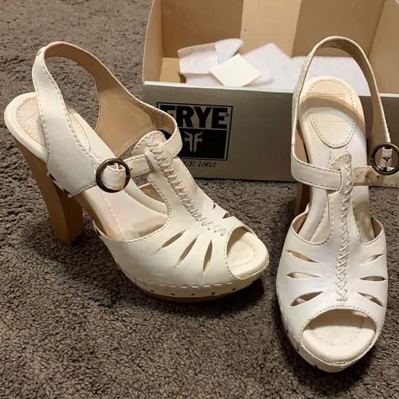 Frye white leather heels size 7 - Picture 4 of 9